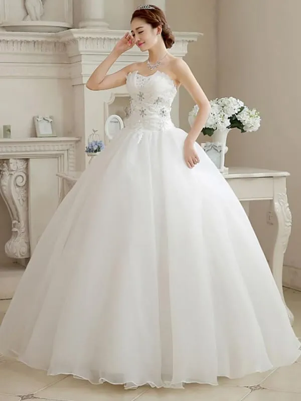 Ball Gown Wedding Dresses Sweetheart Neckline Floor Length Organza Strapless Glamorous Sparkle & Shine