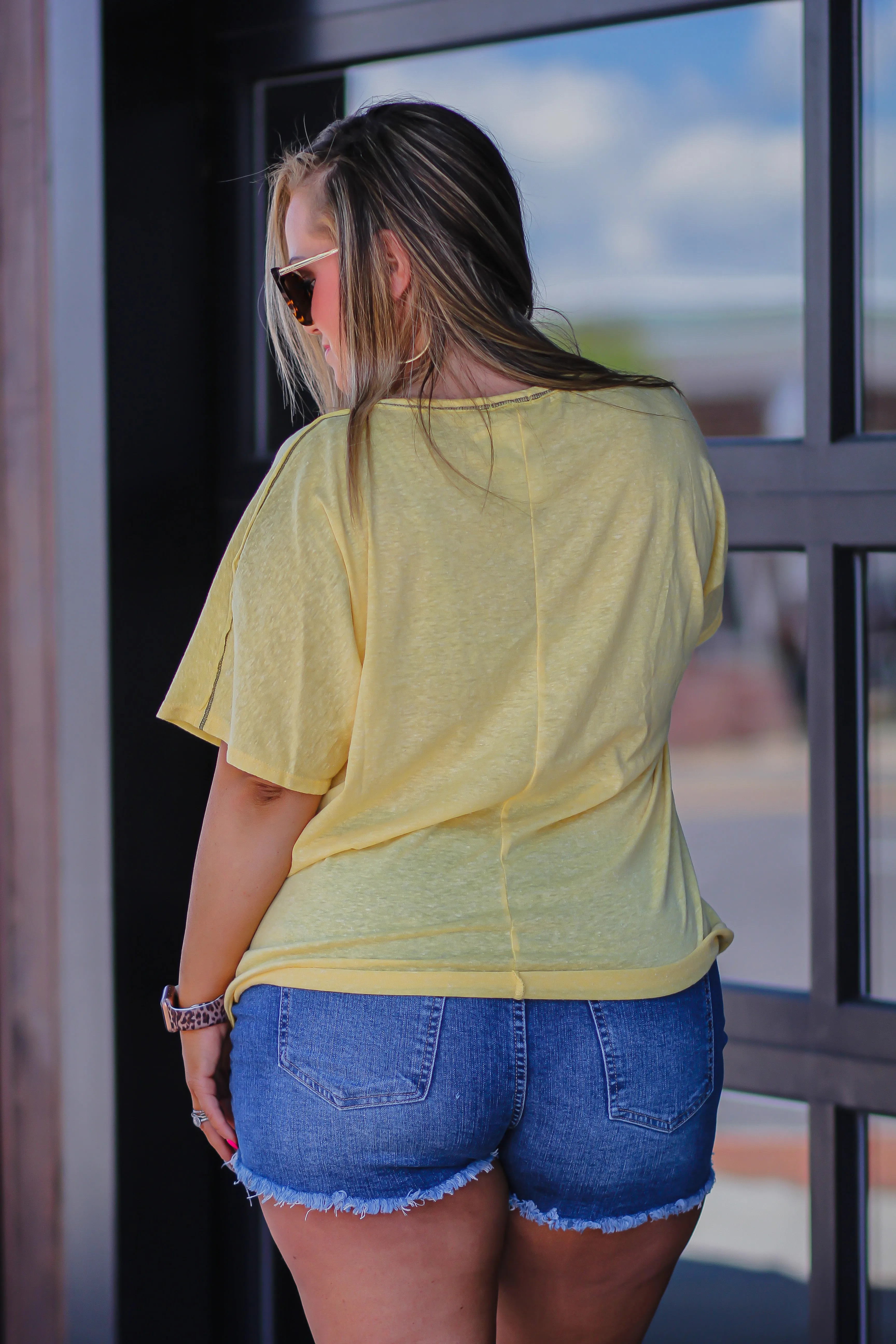 Banana Triblend Contrast Stitch Front Pocket Top