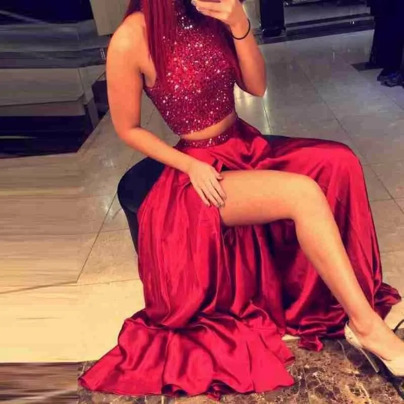 Bridelily Red Two Pieces Prom Dresses 2019 High Neck Beaded Thigh-High Slit Sexy Evening Gowns
