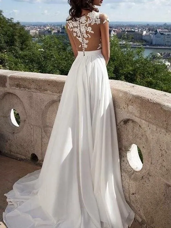 Chiffon Scoop Short Sleeves Sweep/Brush Train With Applique Dresses