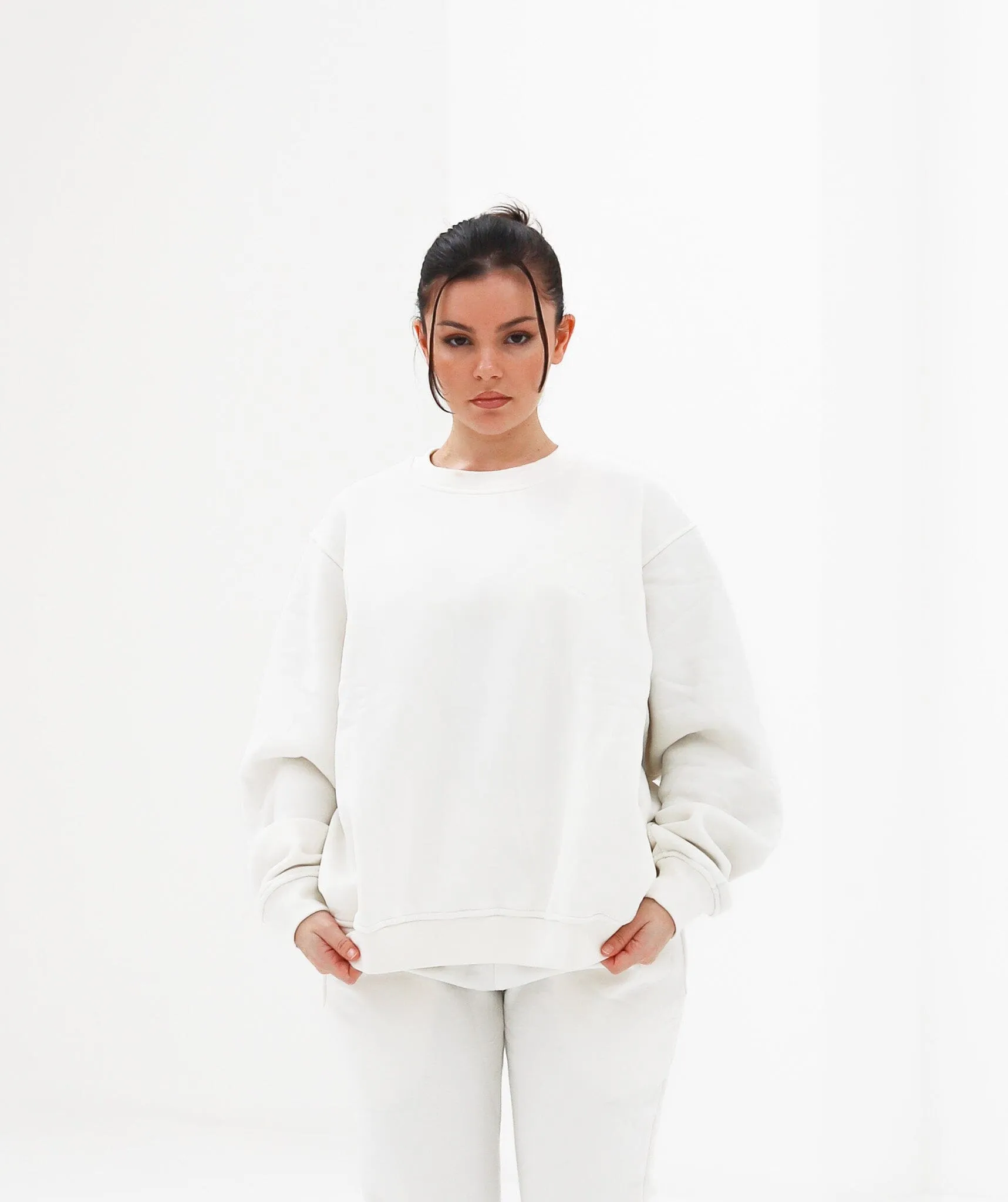 Heavyweight Essential Crew Sweatshirt