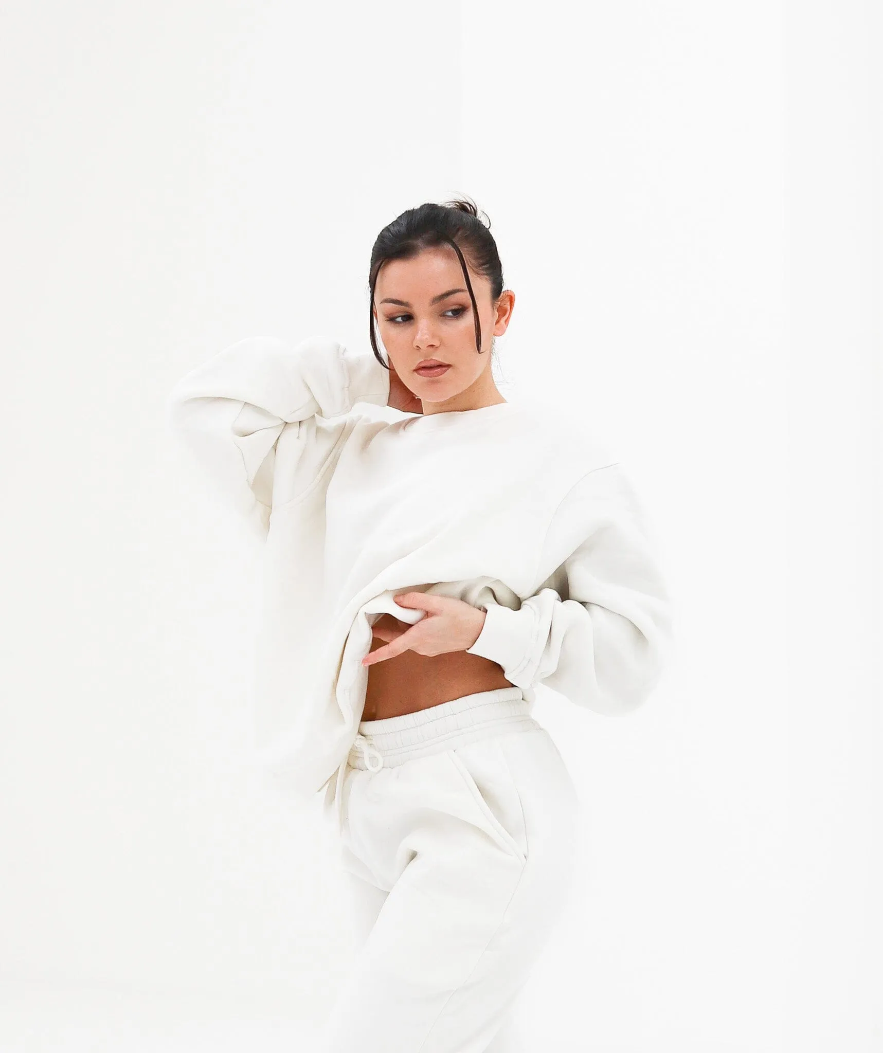 Heavyweight Essential Crew Sweatshirt