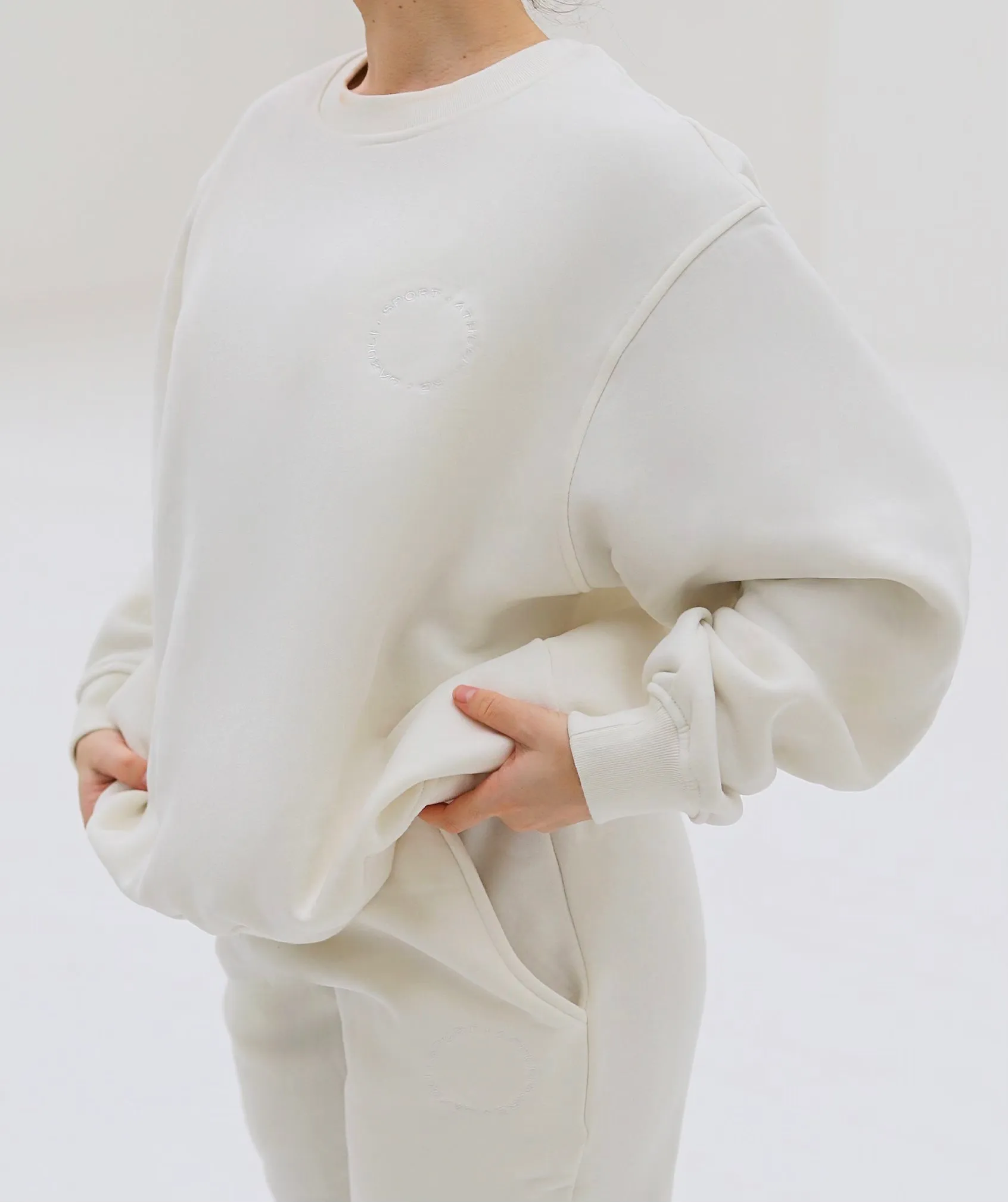 Heavyweight Essential Crew Sweatshirt